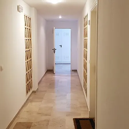 아파트 Exquisite Calahonda Beach Studio! 미하스