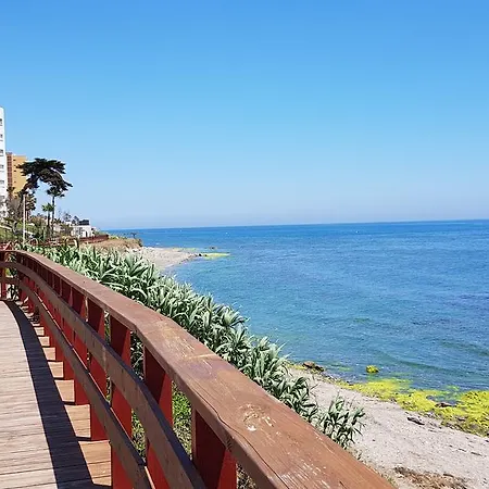 Exquisite Calahonda Beach Studio! 미하스