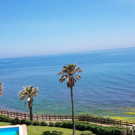 아파트 Exquisite Calahonda Beach Studio! *