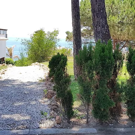 아파트 Exquisite Calahonda Beach Studio! 미하스